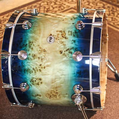 DW Collector's Maple SSC Regal to Royal Blue Burst over Mapa Burl Drum Set - 22,10,12,16 - SO#1408269 image 2