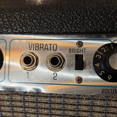 Vintage 1977 Fender Super Reverb 2-Channel 40-Watt 4x10" Guitar Combo Silverface w/ Footswitch image 5