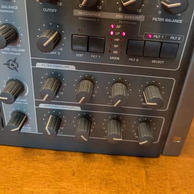 Access Virus TI Desktop + Digital Decksaver Cover + Premium Techno/House Sound Banks + Rack Tray – Excellent Condition image 13