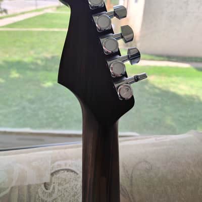 Fender Stratocaster 2016 - Tobacco burst image 6