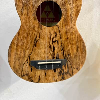 Rebel Double Creme Ukelele image 2