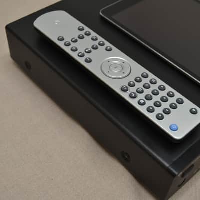 Cambridge Audio NP-30 Network Audio Player * Apple iPad Mini * Box * Manual * Remote image 5
