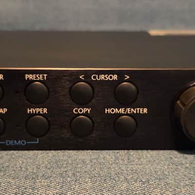 E-MU Systems Morpheus 32-Voice Z-Plane Synthesizer 1993 - Black image 3