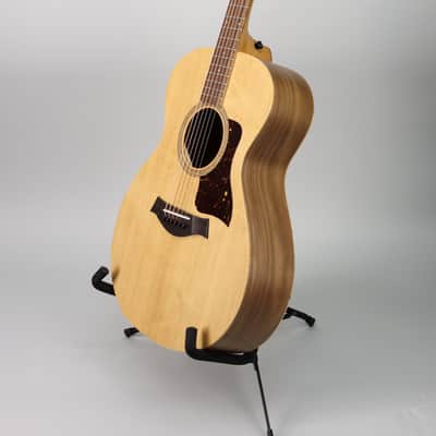 Taylor Academy 12E image 9