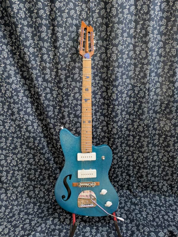 Mortillaro Jazzblaster - carbon reinforced hollow body image 1