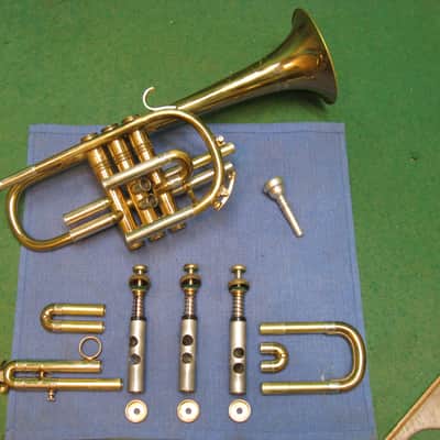 Besson 8-10 Cornet 1960's - Reconditioned - Original Case & Besson 5 MP image 2