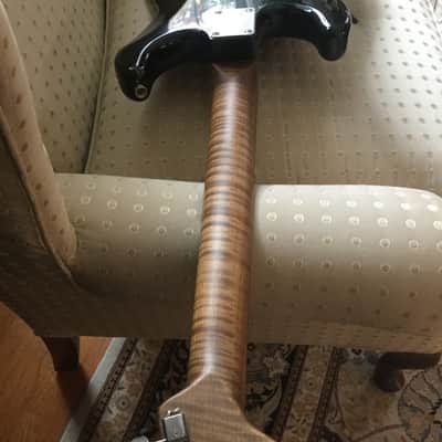 Xotic XSC-2 Relic HSS Crazy flamey neck image 2