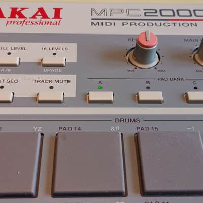 Akai MPC2000XL – 32 MB RAM – CF Drive Excellent Condition – Classic MPC Groove image 12