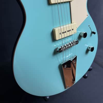 Yamaha RSS02T Revstar Standard Electric Guitar Sonic Blue Finish w/ Gig Bag (373) image 6
