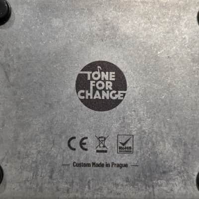 Tone For Change "Skatedeck" Fuzz Pedal for Skateistan Charity 2019 - Graphic image 3