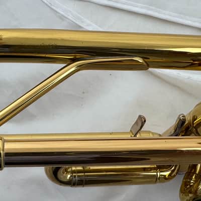 Yamaha YTR-2330 Standard Trumpet 2010s - Lacquered Brass image 8