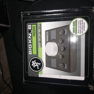 Mackie Big Knob Passive Monitor Controller 2017 - Present - Black image 1