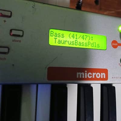 Alesis Micron Keyboard Synth with power supply and Gator Case image 3