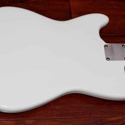 1963 Fender Duo-Sonic, Rare Olympic White & Brown guard (FEE1172) image 4