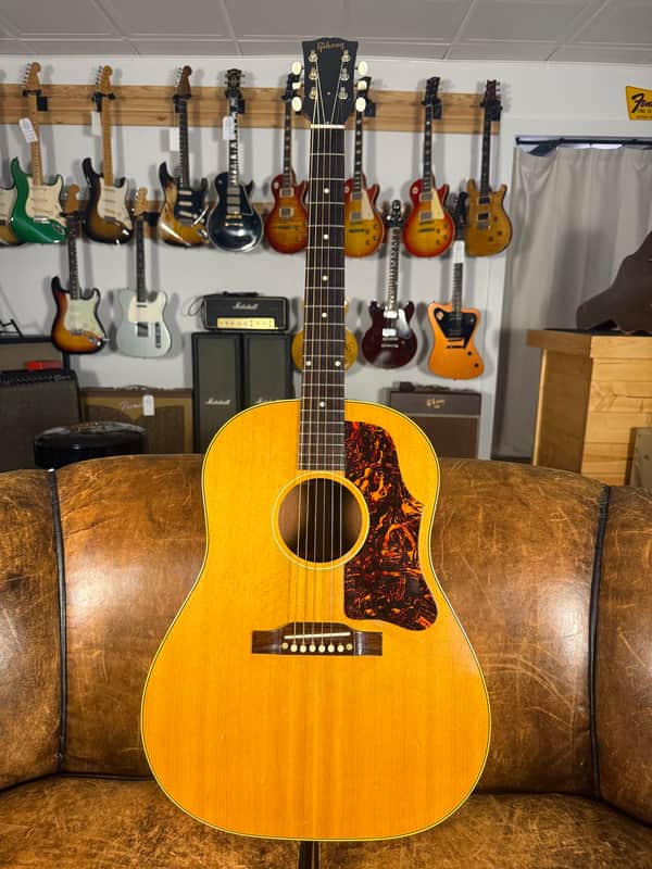 Gibson J-50