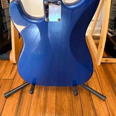 Squier  Stratocaster with Rosewood Fretboard 2021 Metallic Blue image 7