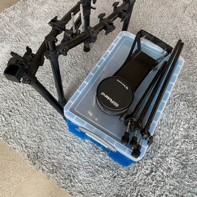 Roland TD-17 V-Drum Kit with Mesh Pads image 2