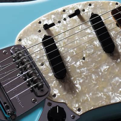 Fender Japan Traditional 60s Mustang 2022 - Daphne Blue - VERY GOOD condition image 6