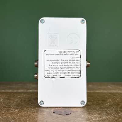 Electro-Harmonix Canyon 2017 - Present - White image 3