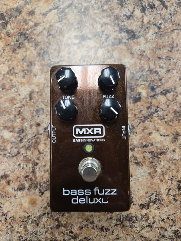 MXR M84 Bass Fuzz Deluxe