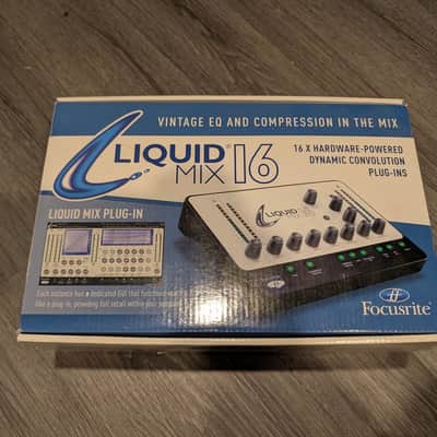 Focusrite Liquid Mix 16 2010 - White image 3
