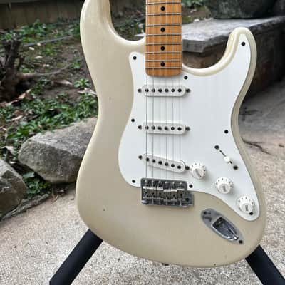 2002 Fender Custom Shop 1956 Stratocaster Relic - Desert Sand image 2