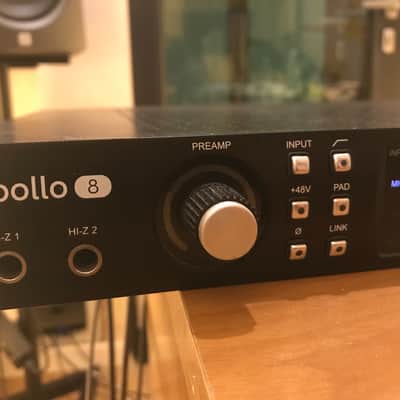 Universal Audio Apollo 8 QUAD Thunderbolt 2 - Black image 2