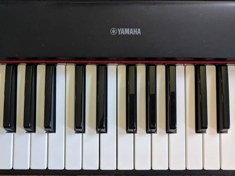 Yamaha NP-31 digital piano image 1