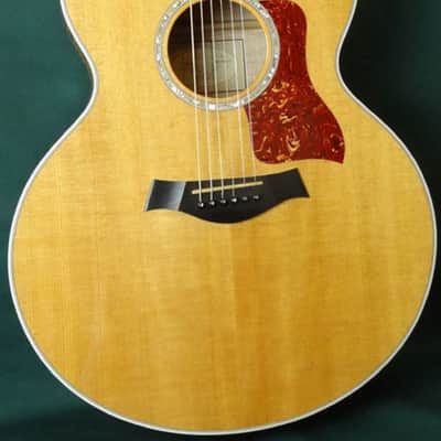 Taylor 615-CE Natural image 1