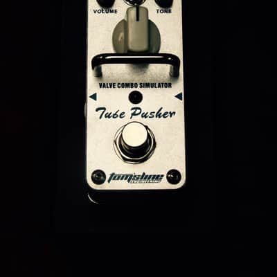 Tube Works 910 Tube Driver (3-Knob) | Reverb