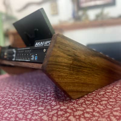 Akai MPC X / MPC X SE wood stand (100% walnut) image 4