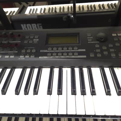Yamaha MOXF 6 Production Synthesizer 2000s - Local Pickup Only image 3