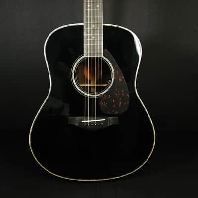 Yamaha LL16D Deluxe ARE Acoustic Electric Guitar Black w/Hard Case image 3