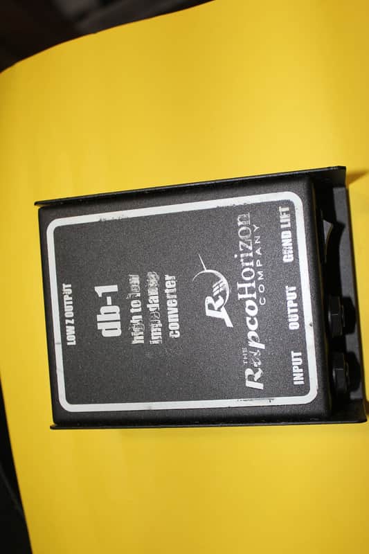 RapcoHorizon Direct Box 1/4" Hi-Z to XLRM Lo-Z  w/ground lift image 1