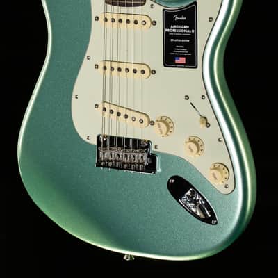Fender American Professional II Stratocaster Mystic Surf Green Rosewood Fingerboard (080) image 1