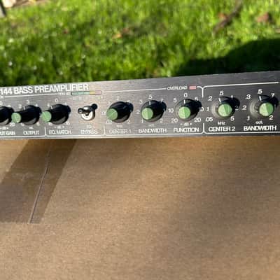 TC Electronic TC 1140 Parametric EQ - VGC image 3