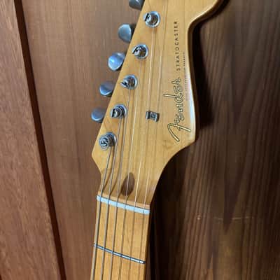 Fender Stratocaster JV 57-65 1984 Candy Apple Red image 6