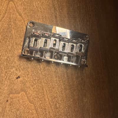 Squier Classic Vibe Strat/Telecaster 6 Saddle Hard Tail bridge 2019 - Chrome image 3