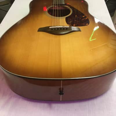 Yamaha FG700S-SDB Sandburst