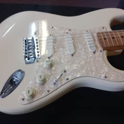 Fender Stratocaster 1995 MIM W/EMG Active Pickups - Cream *** FREE SHIPPING *** image 4