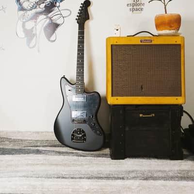 *NEW IN BOX* 2026 Fender MIJ Hybrid II Jazzmaster Noir – Limited Edition New Color image 12