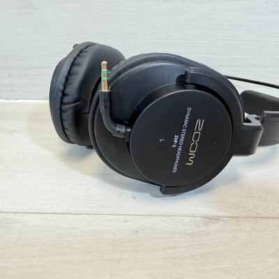 Zoom ZDM-1 Podcast Mic Pack Complete Bundle w/ Headphones, Stand, Cable – Like New 2025 image 9