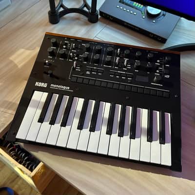 Korg Monologue Monophonic Analog Synthesizer 2016 - Present - Black