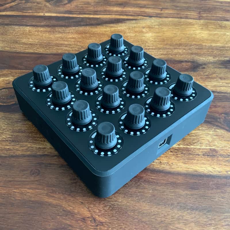 DJ Tech Tools Midi Fighter Twister 2010s - Black image 1