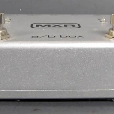Used MXR M196 A/B Box VGC image 3