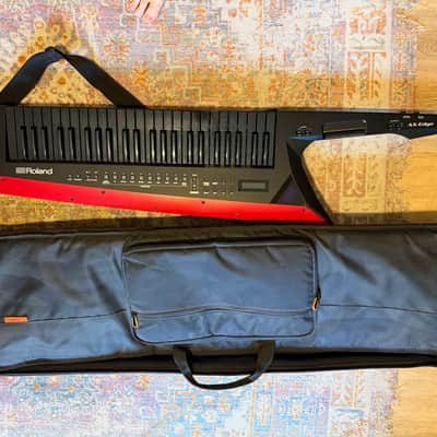 Roland Roland AX-Edge 49-Key Keytar Synthesizer - 2018 - Black/Red With Carrying Case image 3