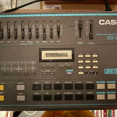 Casio RZ-1 Digital Sampling Rhythm Composer Electronic Drum Machine RZ-1
