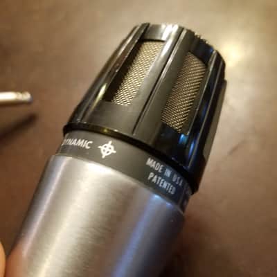 Shure Hi-Z Unidirectional Dynamic Mic 515SAC Unidyne B + Clip IOB spec sheet 1968 - black and silver image 7