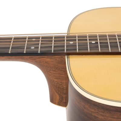 Martin D-28 Left Handed - Natural image 9