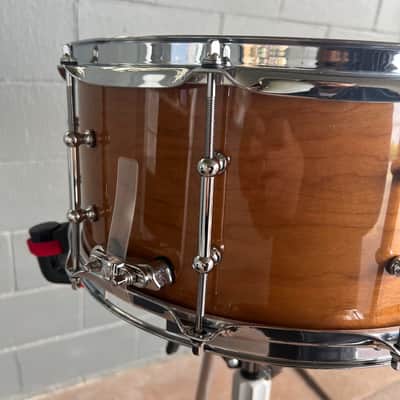 Ludwig LU6514CH Universal Cherry 6.5x14" Snare Drum image 4